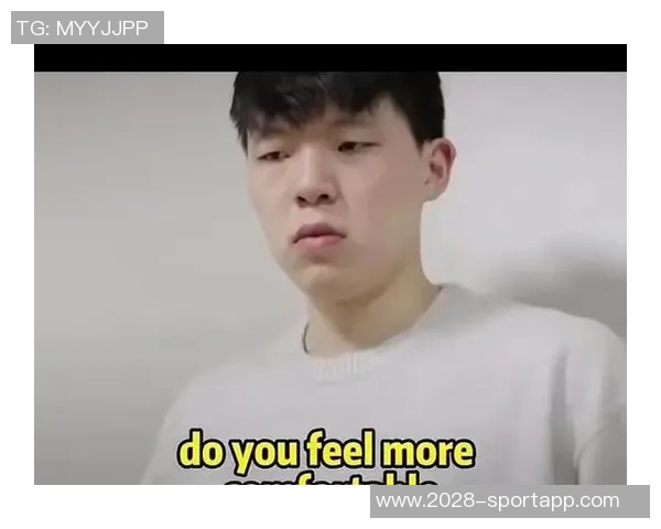 杨瀚森借翻译提升英语听力网友称其学习速度惊人 杨瀚森借翻译提升英语听力网友称其学习速度惊人