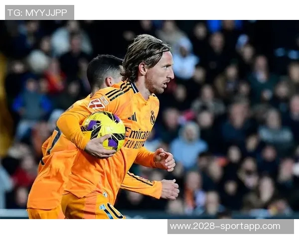 小图拉姆称米兰与皇马并肩成为欧洲反击最强球队之一 小图拉姆称米兰与皇马并肩成为欧洲反击最强球队之一