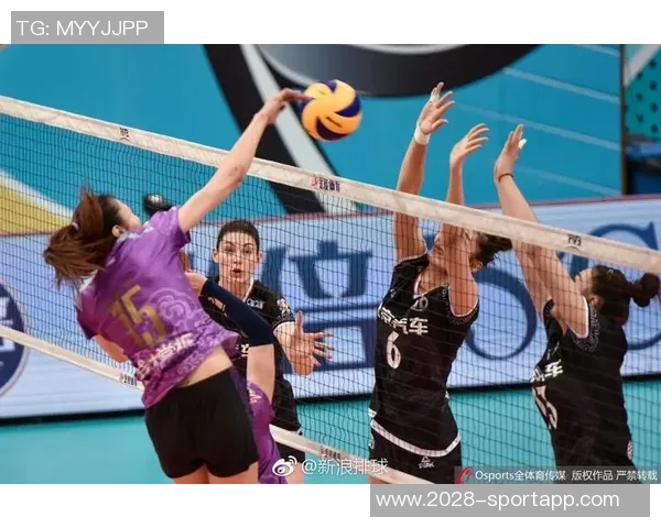 理查兹排球式进攻篮板助古德温压哨三分点燃全场激情