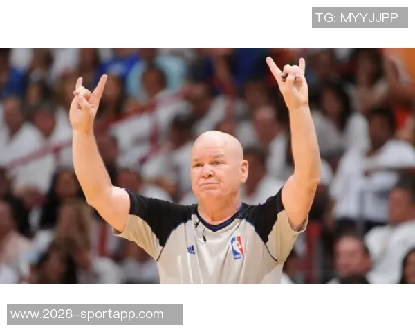 本赛季篮球场均犯规显著增加各队犯规次数从191次跃升至224次